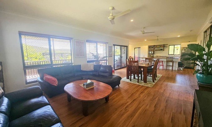 Cooktown House | Garden Street Haven – Your Home Away from Home in Cooktown