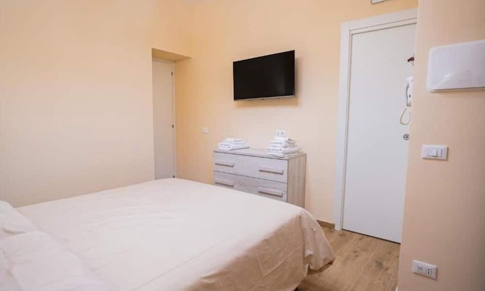 Termini Imerese House | Tribunale Suite - Comfort and Relaxation in the Heart of Termini Imerese