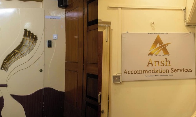 Vile Parle West Apartment | Charming 3-bedroom apartment with AC in marvelous Mumbai