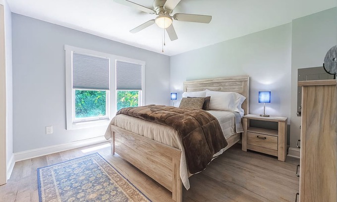 Whiteville House | The Golf House @ by Land O' Lakes Golf Course in Whiteville, NC