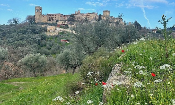 Gualdo Cattaneo Apartment | Charming boutique apartment in the heart of Umbrian wine country.