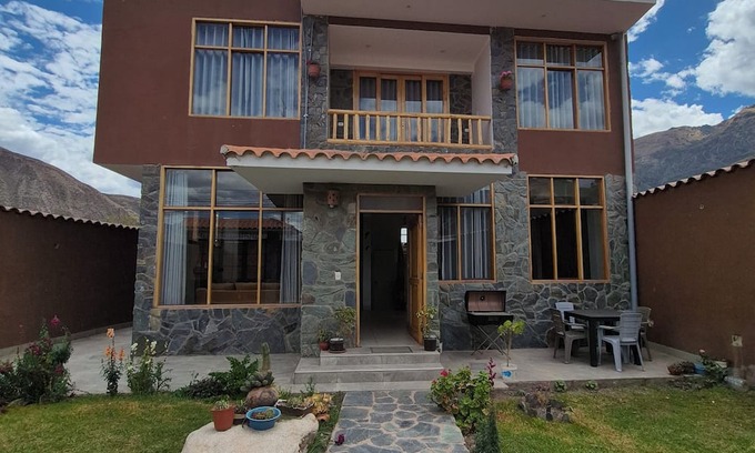 Urubamba Cottage | Cozy cottage with mountain views in the Urubamba sacred valley