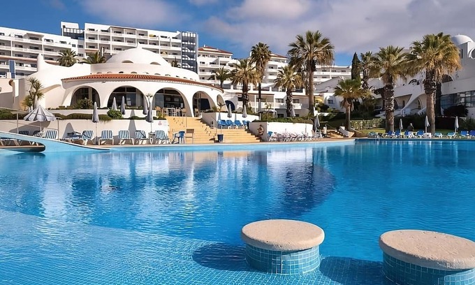 Oura Hotel | Better Choice for your Vacation! Two Fully-furnished 2BR with Pool or Sea View
