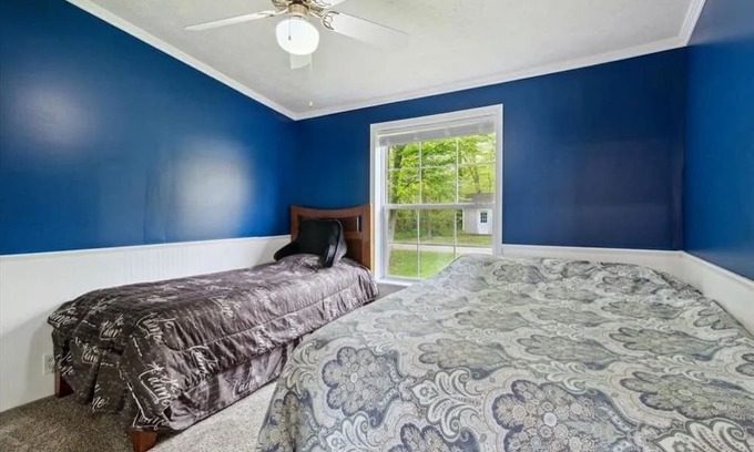 Harbor Beach House | "Huron Bluff" 3-bedroom House in Harbor Beach Lakefront with Spectacular Views