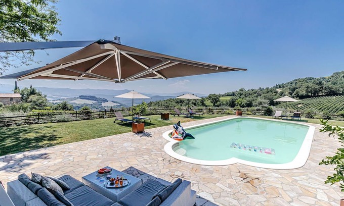 Montecatini Val di Cecina Villa | Villa in Montecatini with 5 bedrooms sleeps 10
