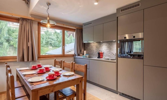 Vercorin Apartment | Wifi, ski-in/ski-out & foot of the slopes, sauna, hammam, tv, ski locker, 78m², Vercorin
