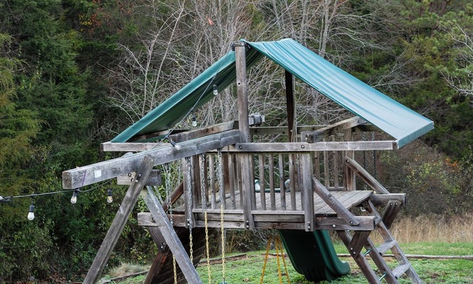 Blacksburg House | 5BR Blacksburg Escape – Disconnect from the Noise, Reconnect with Nature