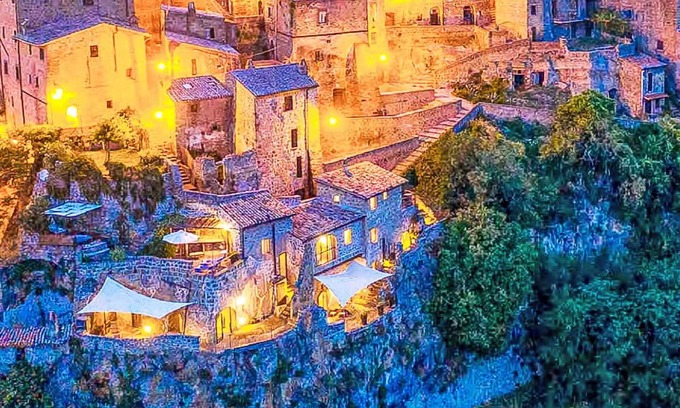 San Michele in Teverina House | Stunning private villa for 6 guests with A/C, private pool, WIFI, TV and terrace