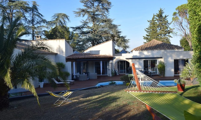 Kennedy Villa | A corner of nature near the Roman city center