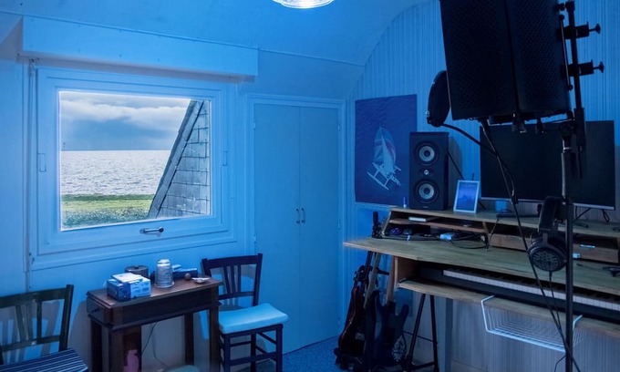 Tregunc House | MAISON GUYOMARD X RETREAT BY THE SEA