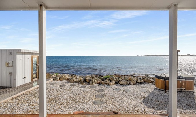 Pelican Point House | Serenity at Sandcastle House