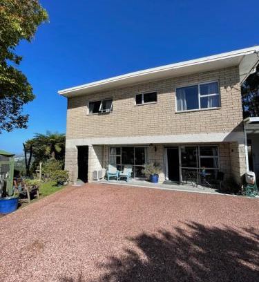 Swanson Bed & Breakfast | Swanson-Waitakere Stay in Scenic Sunrise